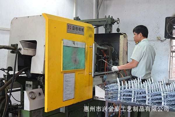 關於徽章訂製紀念（niàn）幣的（de）工藝你知道多少？