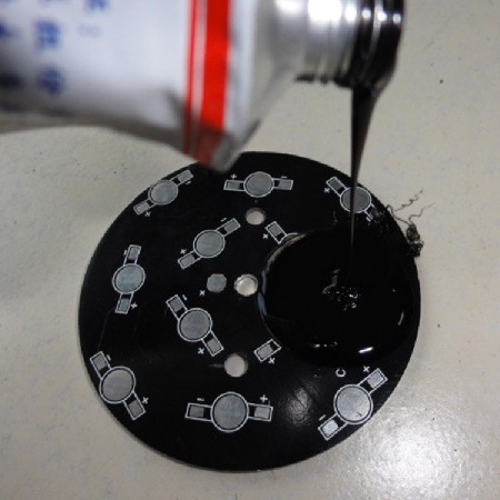 廠家批發（fā）黑色單組份灌（guàn）封膠946B 燈具密封膠 電子元器件防水灌封膠