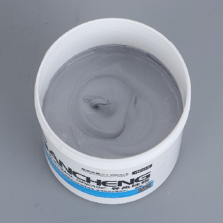 1.8係數導熱（rè）矽脂 不（bú）固化高導熱灰色導（dǎo）熱膏 CPU LED散熱矽脂